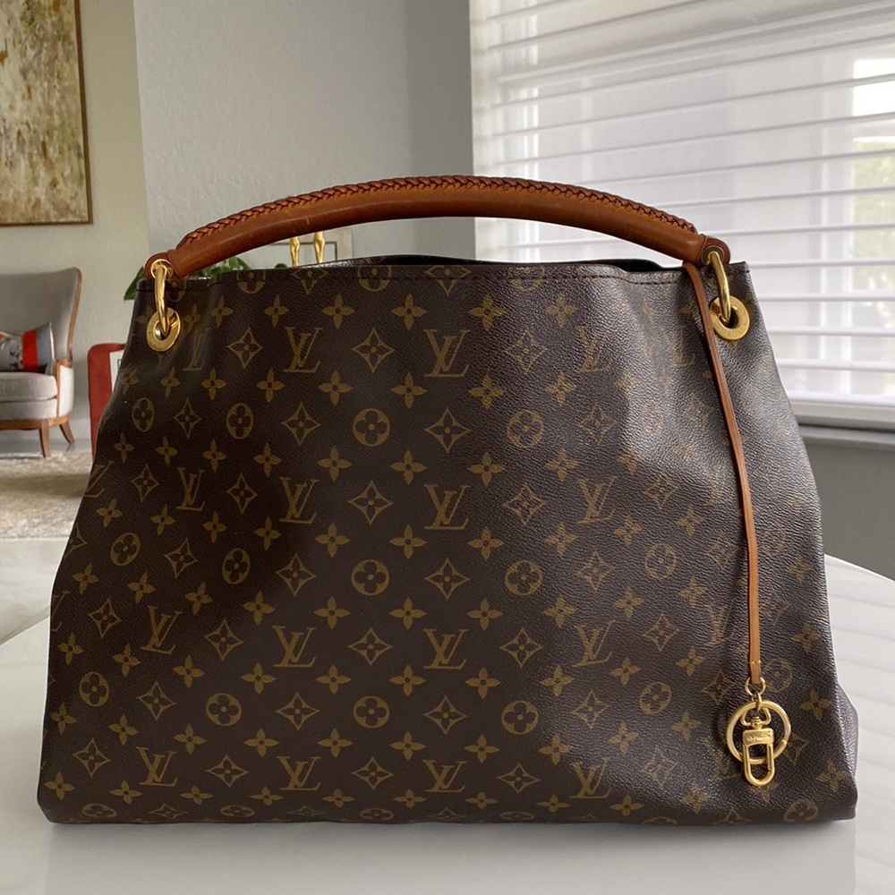 Louis Vuitton Bag